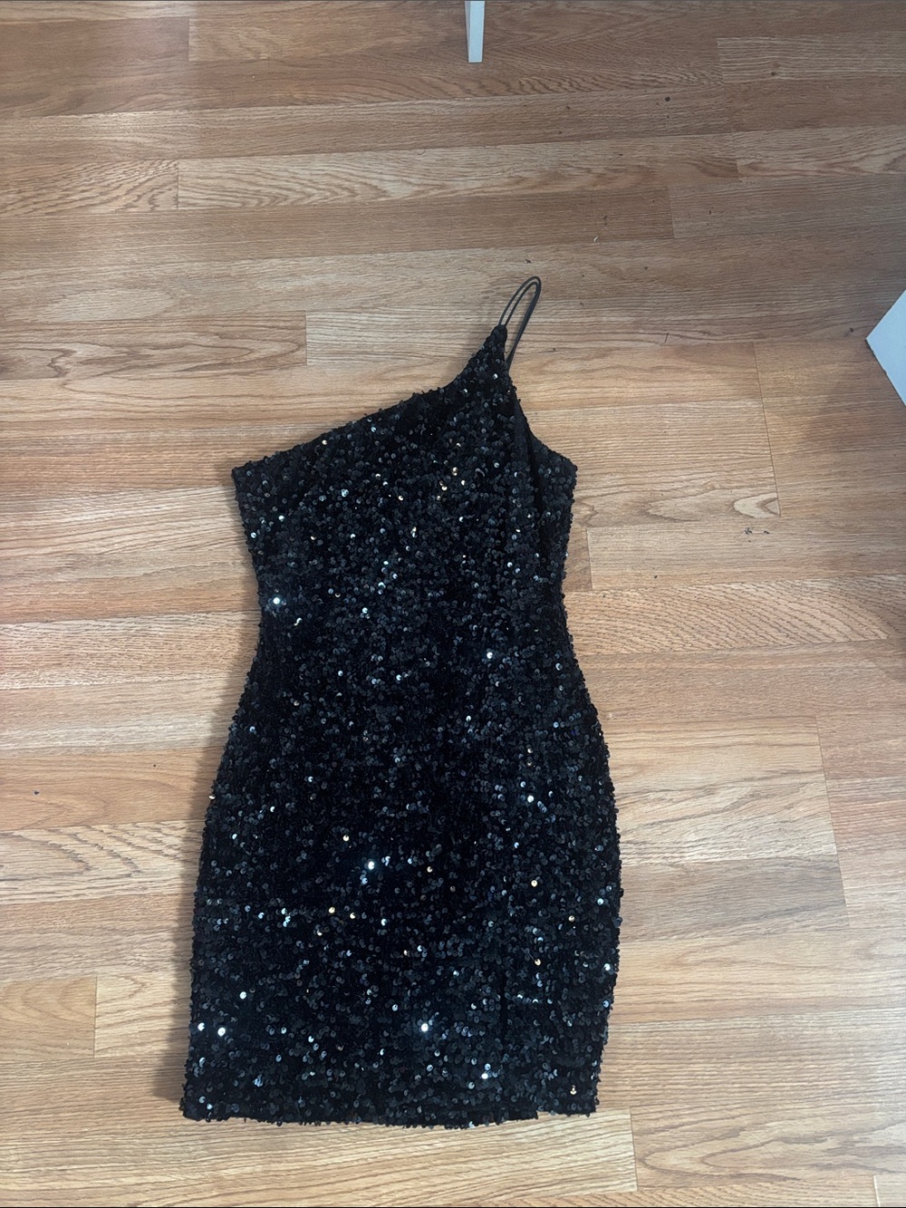 black sequin homecoming dress!